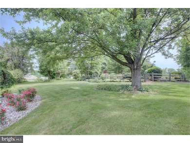 459 Krause Rd, Fleetwood, PA 19522 - photo 7