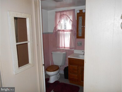 82 5th Ave, Broomall, PA 19008 - photo 6