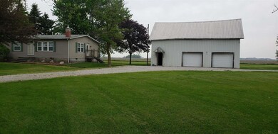 22215 Howe Rd, Monroeville, IN 46773 - photo 3