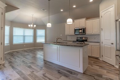 3315 Windcrest Dr, Granbury, TX 76049 - photo 7