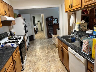 515 Hillcrest Ave, McComb, MS 39648 - photo 5