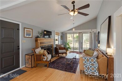 47 Forest St, Asheville, NC 28803 - photo 4