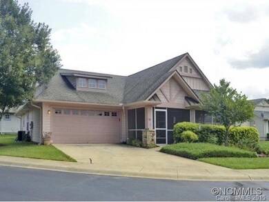 7 Gray Wolf Ln, Hendersonville, NC 28792 - photo 2