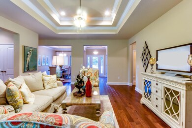 The%20Avery%20-%20Family%20Room%202_LI