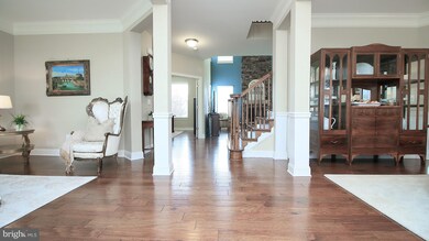 41047 Brook Grove Dr, Aldie, VA 20105 - photo 2