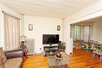 832 Jay St, Albany, NY 12203 - photo 3