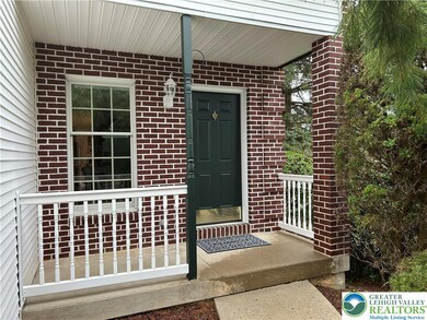 4300 Laurel Ct, Bethlehem, PA 18020 - photo 4