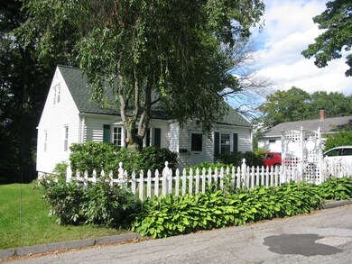 58 Circuit Ave N, Worcester, MA 01603 - photo 3