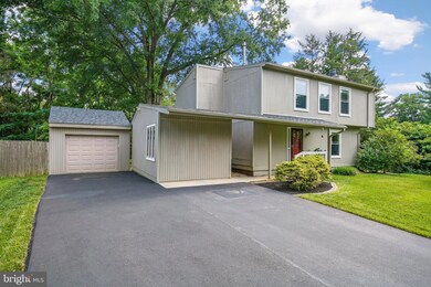 11504 Cherry Grove Dr, North Potomac, MD 20878 - photo 3