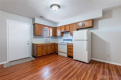 160 N 4th St unit 182, Waynesville, OH 45068 - photo 5