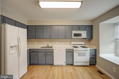 9518 Georgian Way, Owings Mills, MD 21117 - photo 7