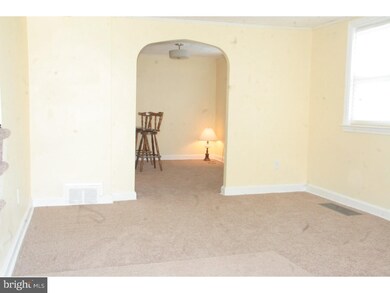 122 Juliana Terrace, Darby, PA 19023 - photo 2