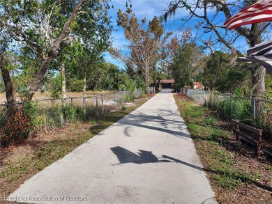 unlisted-address, Sebring, FL 33875 - photo 5