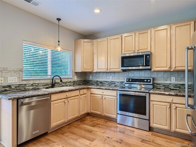 10574 Tracewood Cir, Highlands Ranch, CO 80130 - photo 5