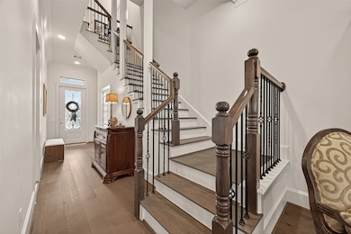 1607 W Rose Terrace Ln, Houston, TX 77055 - photo 3