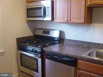 6604 10th St unit B1, Alexandria, VA 22307 - photo 3