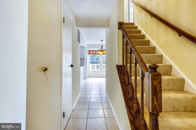 2812 Schubert Dr, Silver Spring, MD 20904 - photo 7