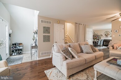 1805 Coventry Pointe Ln, Pottstown, PA 19465 - photo 7