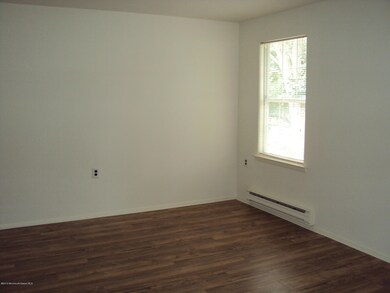 37E Canton Dr unit B, Whiting, NJ 08759 - photo 3