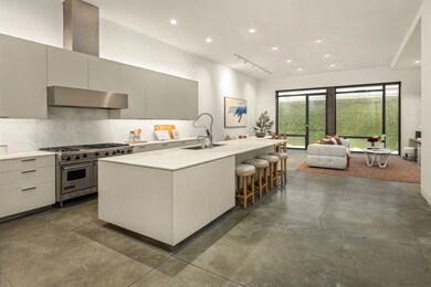 unlisted-address, New York, NY 10021 - photo 4