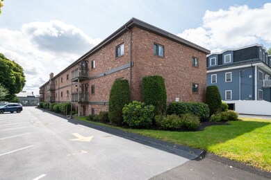 146 Willow St unit 32, Waltham, MA 02453 - photo 4