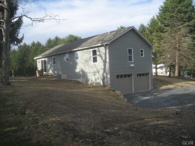 541 E Dannersville Rd, Bath, PA 18014 - photo 6