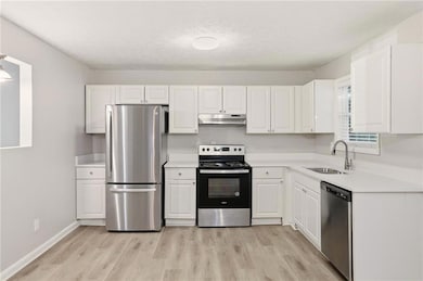 6715 Cedar Hurst Trail, Atlanta, GA 30349 - photo 7