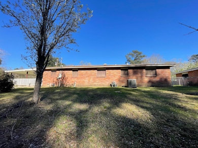 1609 Pineview Dr, Columbia, MS 39429 - photo 5