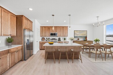 1517 Creekwood Dr, New Richmond, WI 54017 - photo 4