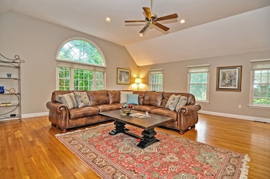 65 Sugarcane Ln, North Andover, MA 01845 - photo 6