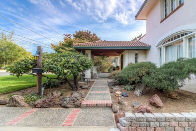 2610 Summitview Ave, Yakima, WA 98902 - photo 3