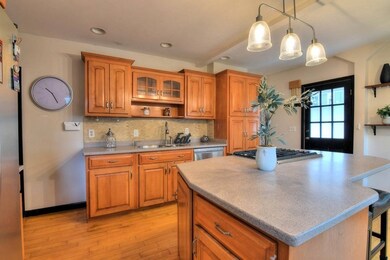 266 Furnace Brook Pkwy unit 1, Quincy, MA 02169 - photo 5