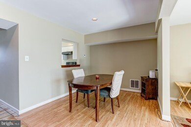 9413 Mayflower Ct, Laurel, MD 20723 - photo 7