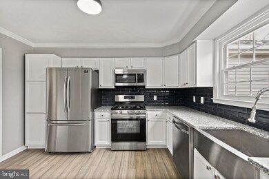 27 Lincoln Dr, Clementon, NJ 08021 - photo 3