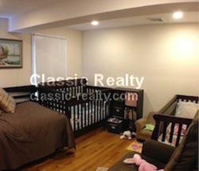 8 Verndale St unit G, Brookline, MA 02446 - photo 4
