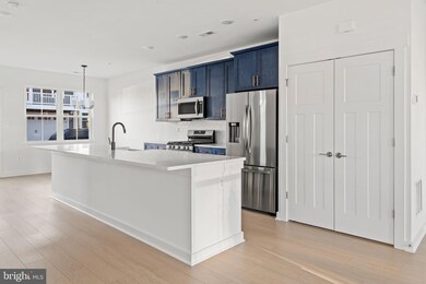 1307 Sandoval Ct, Frederick, MD 21702 - photo 4