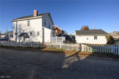 219 5th Dr NW, New Philadelphia, OH 44663 - photo 3