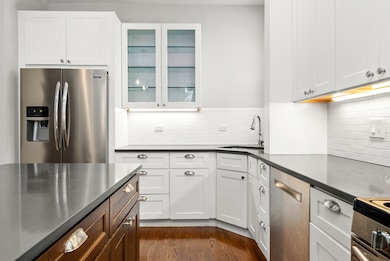 823 W Diversey Pkwy unit 2, Chicago, IL 60614 - photo 4