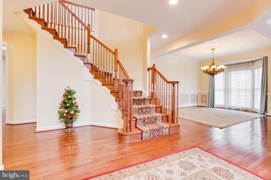 25594 S Village Dr, Chantilly, VA 20152 - photo 7