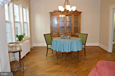 374 E Main St, New Holland, PA 17557 - photo 6