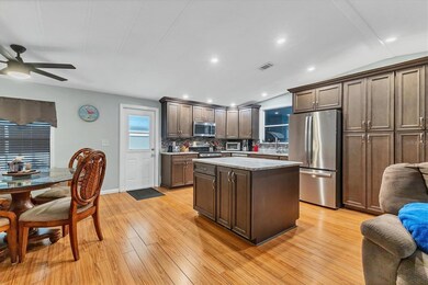 6710 36th Ave E unit 271, Palmetto, FL 34221 - photo 5