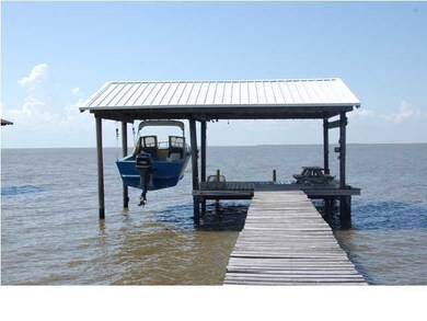 Papillion & Boat Lift