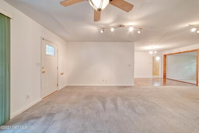 2435 Ironwood Dr, Jacksonville, FL 32216 - photo 4