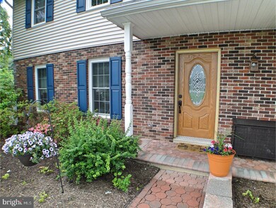 717 Morgan Cir, West Chester, PA 19380 - photo 2