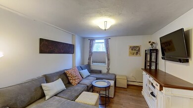 224 W Sixth St unit 2, Boston, MA 02127 - photo 4