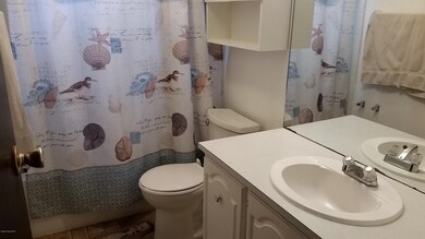 891 Pecan Cir unit 2, Sebastian, FL 32976 - photo 6