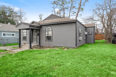 3841 Rosedale St, Houston, TX 77004 - photo 2