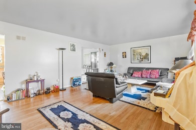 4605 Westridge Place, Temple Hills, MD 20748 - photo 2