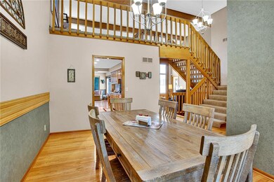 8573 Hauser Ct, Lenexa, KS 66215 - photo 4