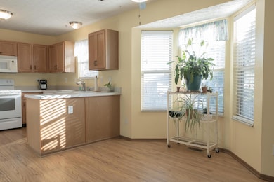 844 Spivey Ln, Galloway, OH 43119 - photo 5